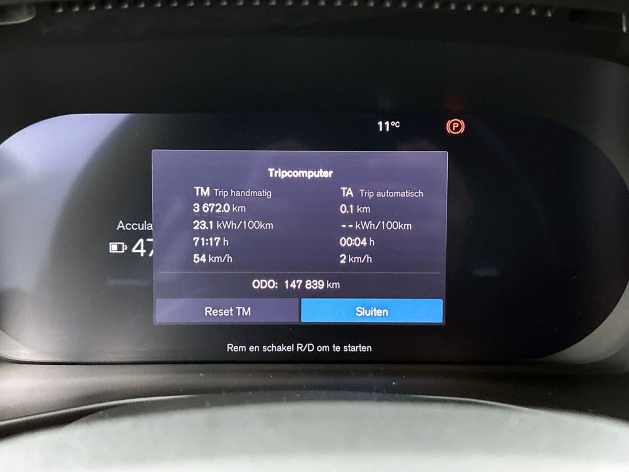 Volvo XC40 Recharge P8 AWD R-Design | SOH 92% | Trekhaak | 20" Velgen |