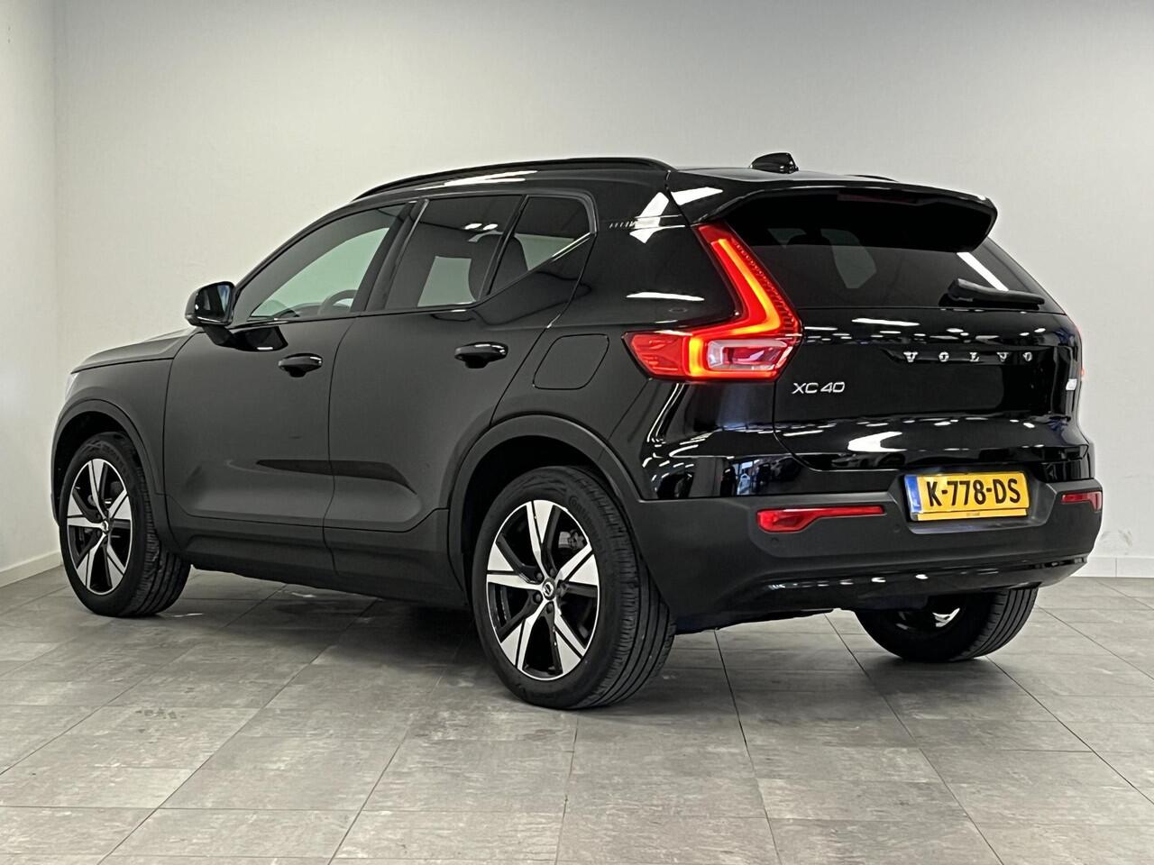 Volvo XC40 Recharge P8 AWD R-Design | SOH 93% | CAMERA | STOELVERWARMING | 1e-EIG. |