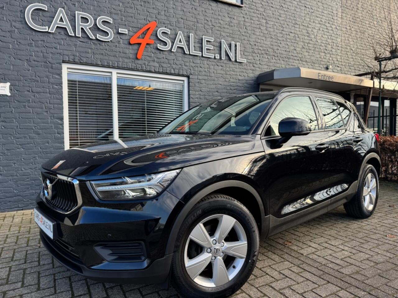 Volvo XC40 1.5 T3 Momentum 163pk + Camera + Led + Navi +Pdc - 2020