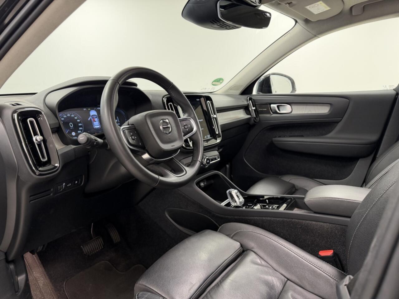 Volvo XC40 1.5 T4 Rech Inscription | Trekhaak | Leer | Harman/Kardon |