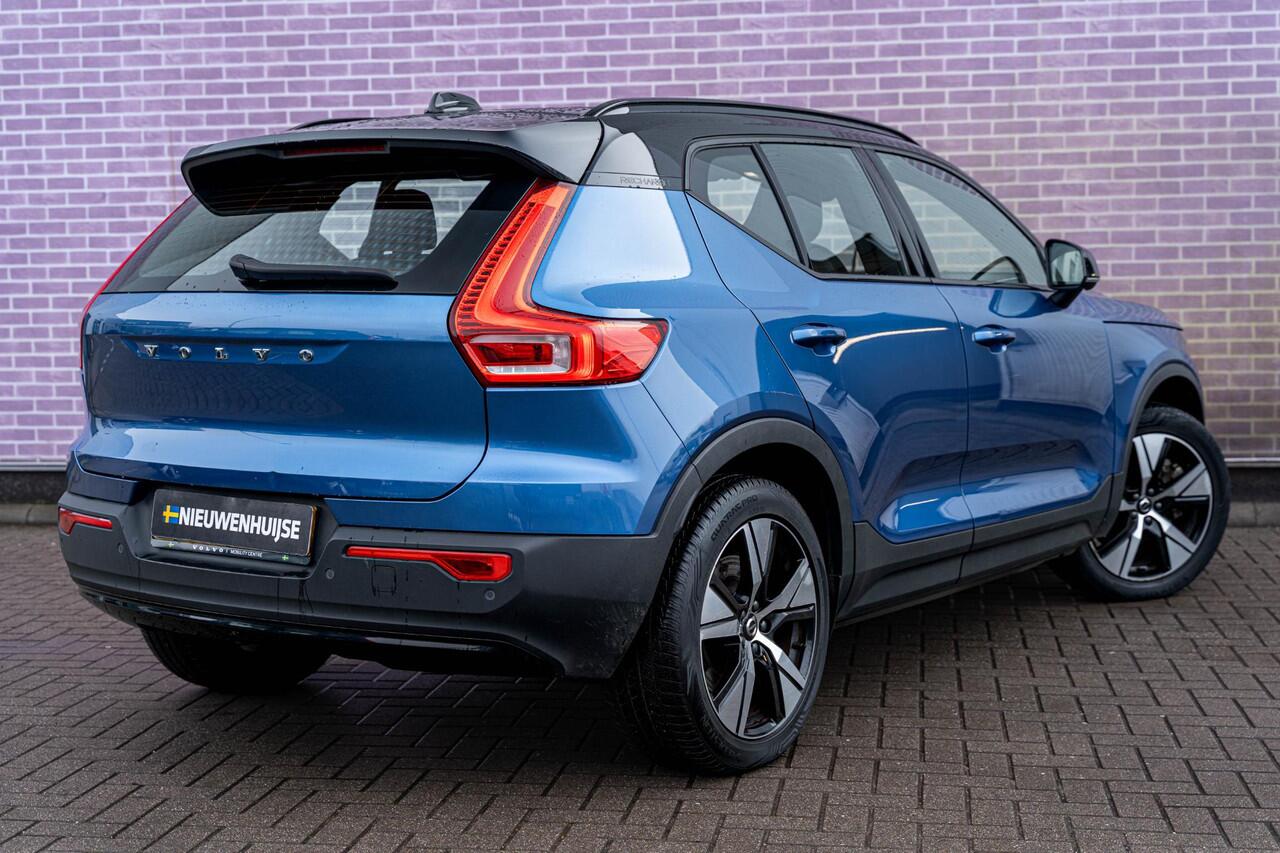 Volvo XC40 Recharge P8 AWD R-Design | Google | Adaptieve Cruise Control | Schuif-/Kanteldak | 360 Camera | Harman Kardon Audio | Zitverlenging | Elek. Achterklep | Dodehoekdetectie | Stoel-/Stuurverwarming | Park Assist | Apple Carplay | 19" LM