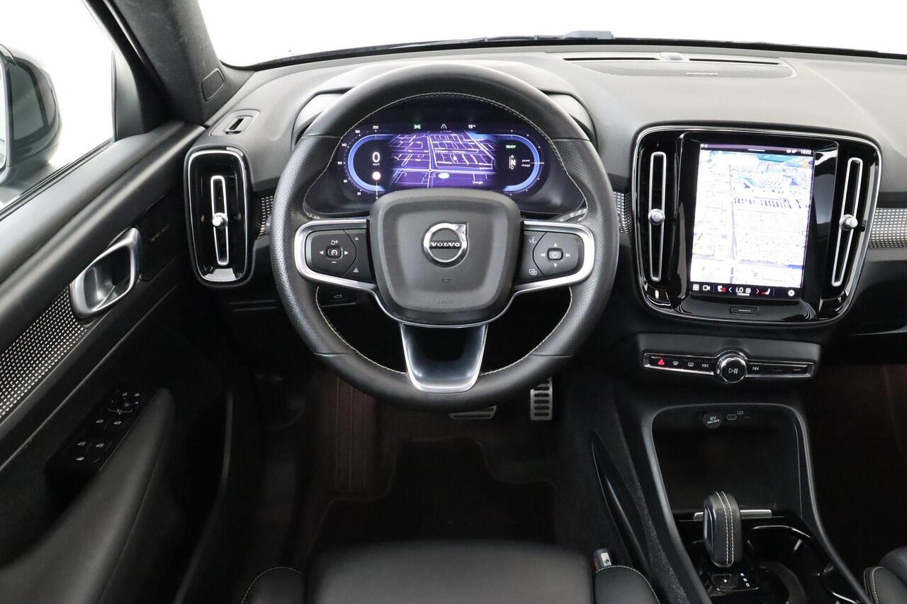 Volvo XC40 RECHARGE P8 AWD R-DESIGN -PANO.DAK|LEDER|HARMAN/KARDON|WARMTEPOMP|360°CAM|PRIVACY.GLAS