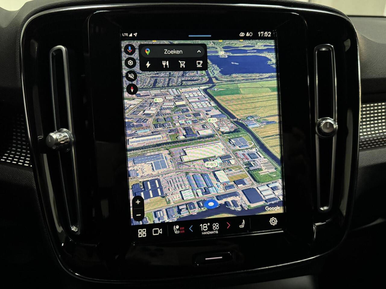 Volvo XC40 Recharge P8 AWD R-Design SOH 90% DIGI-DASH KEY-LESS CAMERA STOEL-STUURVERW. ALCANTARA 408 PK