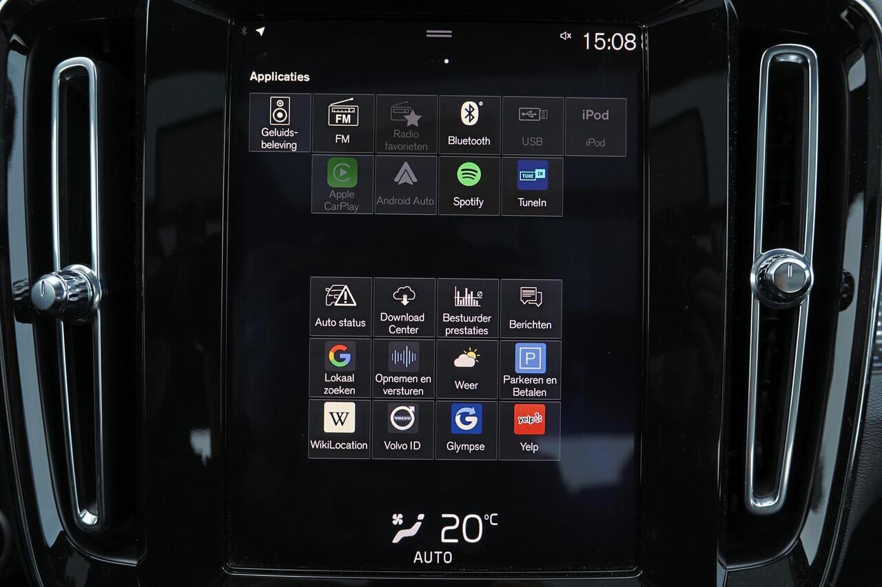 Volvo XC40 T5 Recharge R-Design - Panorama/schuifdak - IntelliSafe Assist & Surround - Harman/Kardon audio - Parkeercamera achter - Parkeersensoren voor & achter - Draadloze tel. lader - 19' LMV