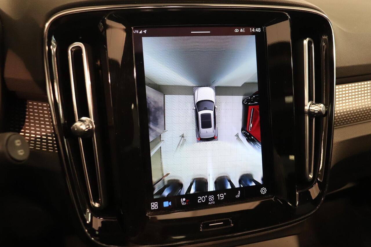 Volvo XC40 Recharge P8 AWD R-Design | Panoramadak | SoH 93,2% | Harman Kardon | 360° Camera | Elektr stoelen |