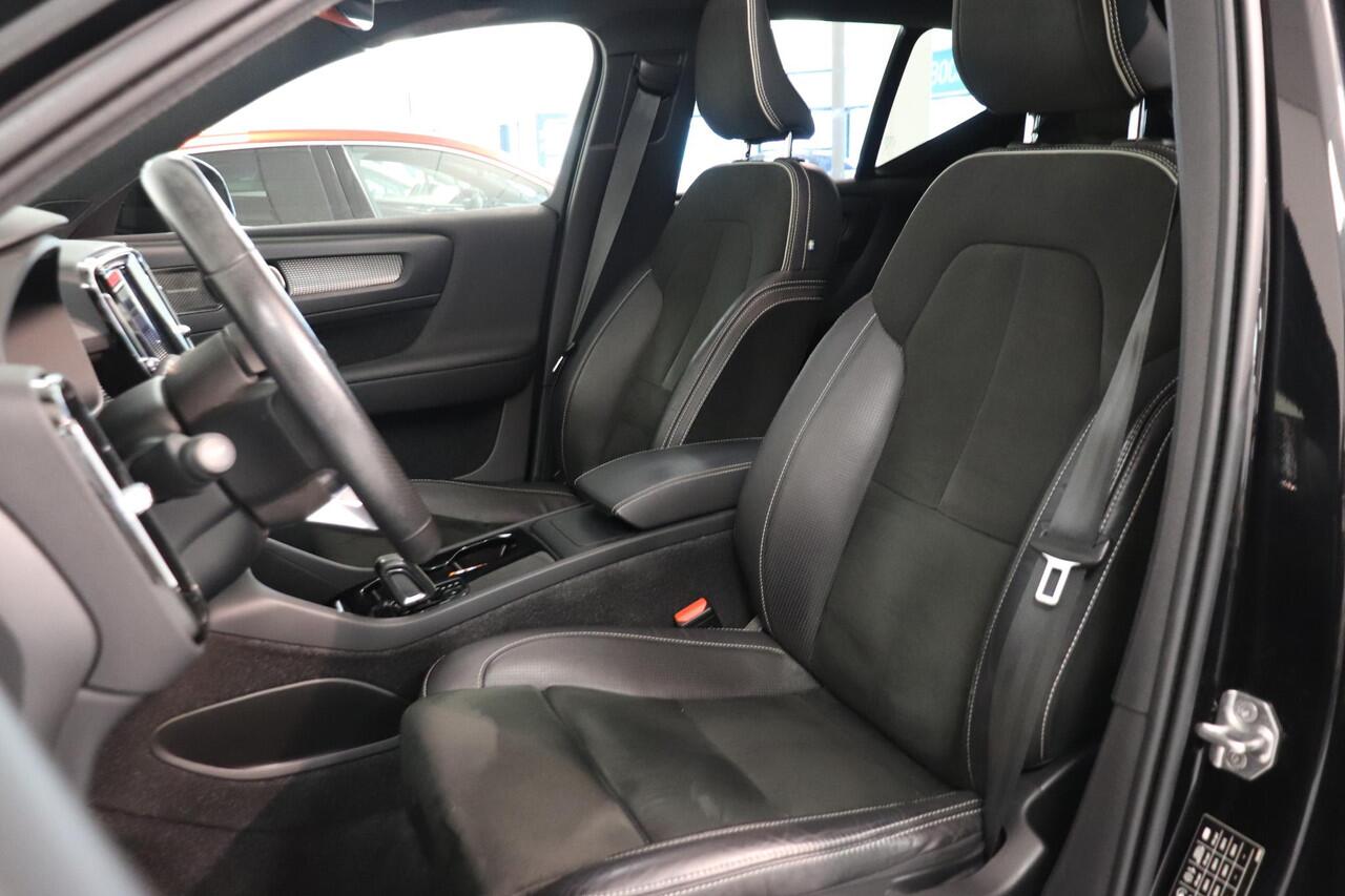 Volvo XC40 Recharge P8 AWD R-Design | Panoramadak | SoH 93,2% | Harman Kardon | 360° Camera | Elektr stoelen |