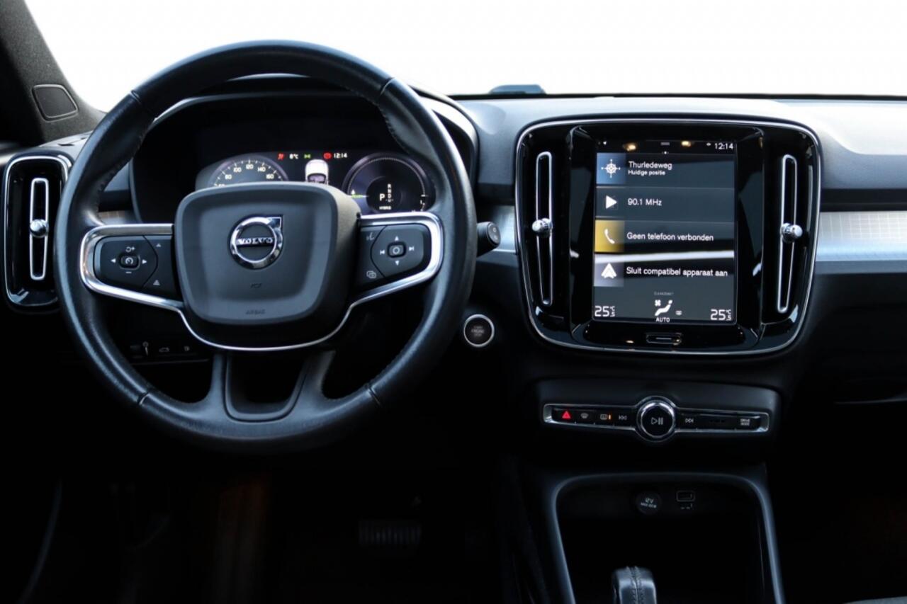 Volvo XC40 T5 Inscription Recharge Plug-In Hybrid Panorama l Camera l Keyle