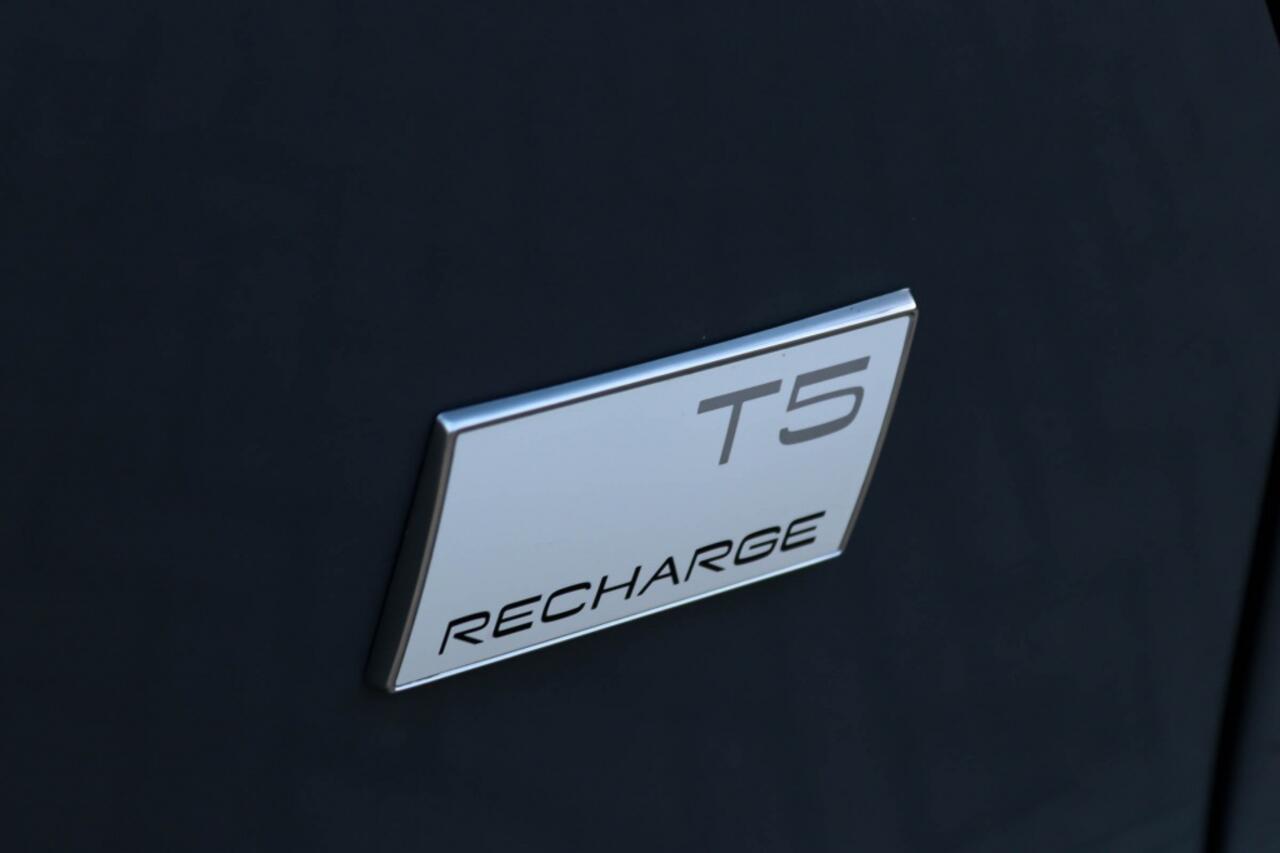 Volvo XC40 T5 Inscription Recharge Plug-In Hybrid Panorama l Camera l Keyle