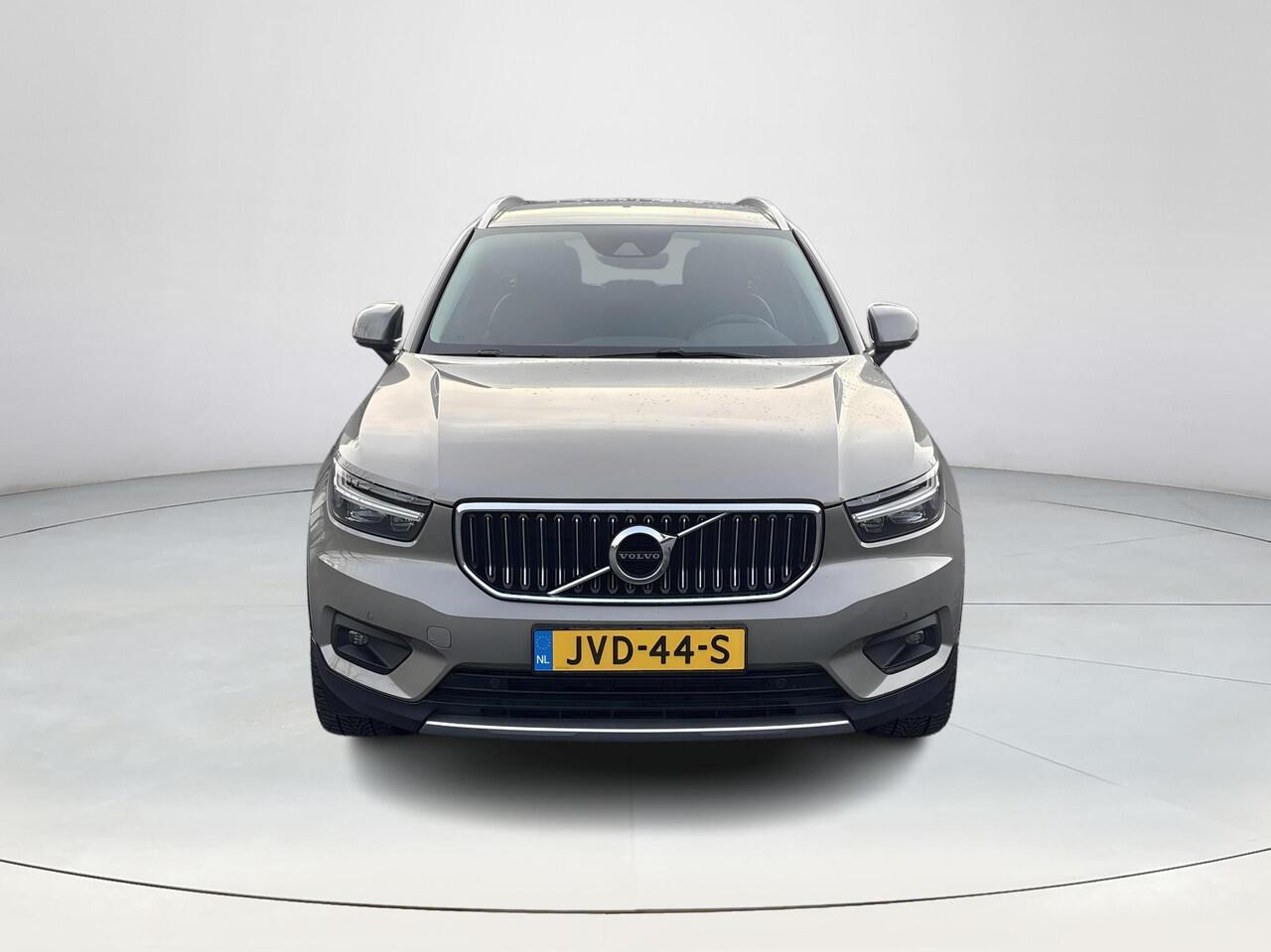 Volvo XC40 1.5 T5 Recharge Inscription | 1.800 KG Trekgewicht| Achteruitrijcamera | Parkeersensoren |