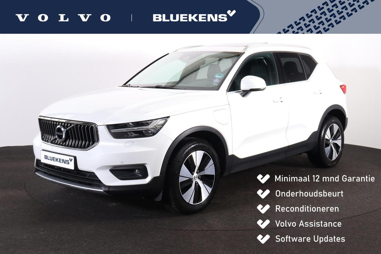 Volvo XC40 T5 Twin Engine Inscription - Panoramisch schuif-/ kanteldak - Cruise Control - Climate Control - Lederen bekleding - Verwarmbare voorstoelen - FULL LED koplampen - Draadloos telefoonlader - Parkeersensoren v/a - Parkeercamera - Alarm - Getint glas - BLIS 