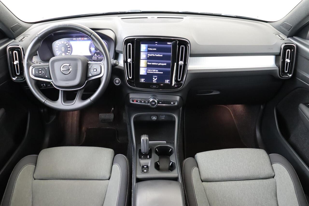 Volvo XC40 T4 RECHARGE INSCRIPTION EXPRESSION -CRUISE|STANDKACHEL|CARPLAY|TREKHAAK|18"