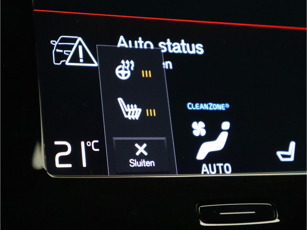 Volvo XC40 T5 Recharge R-Design / Stoel+stuurwielverwarming / Park assist voor+achter+camera