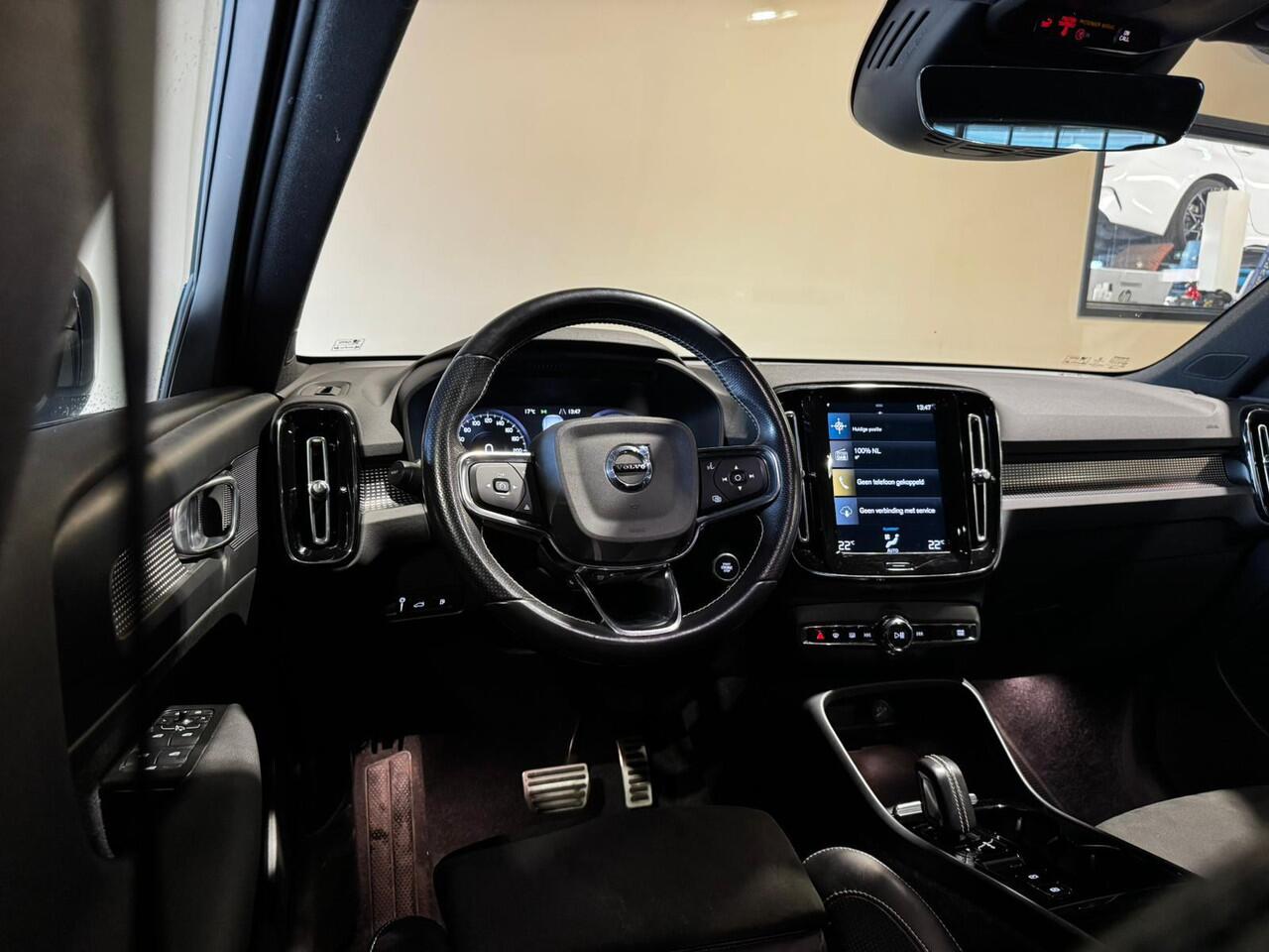 Volvo XC40 1.5 T5 Twin Engine R-Design |Camera |Suede