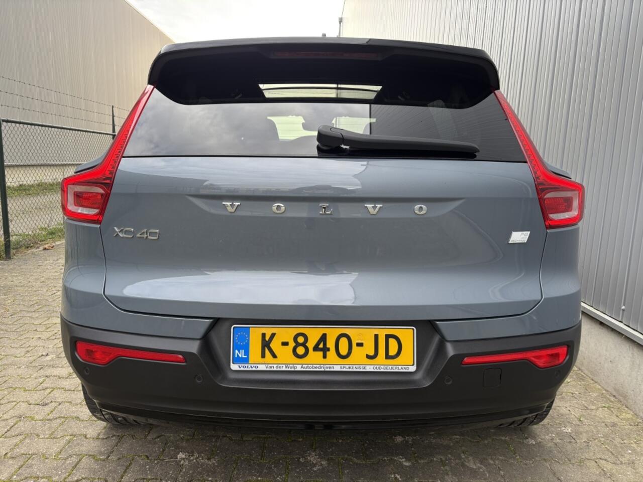 Volvo XC40 RECHARGE P8 AWD R-DESIGN SOH94% PANODAK