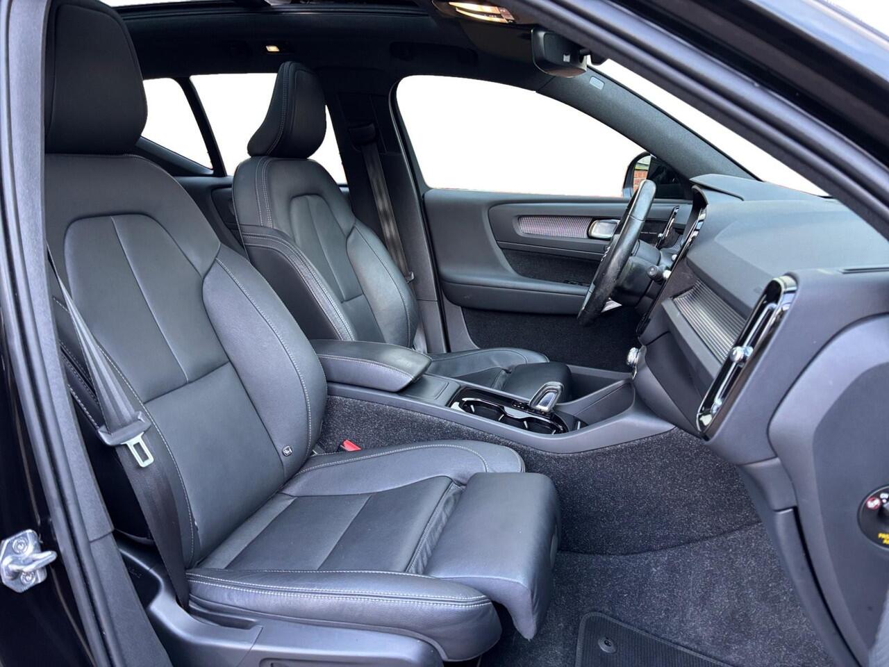 Volvo XC40 Recharge P8 AWD R-Design ? Leder ? Pano ? 360CAM