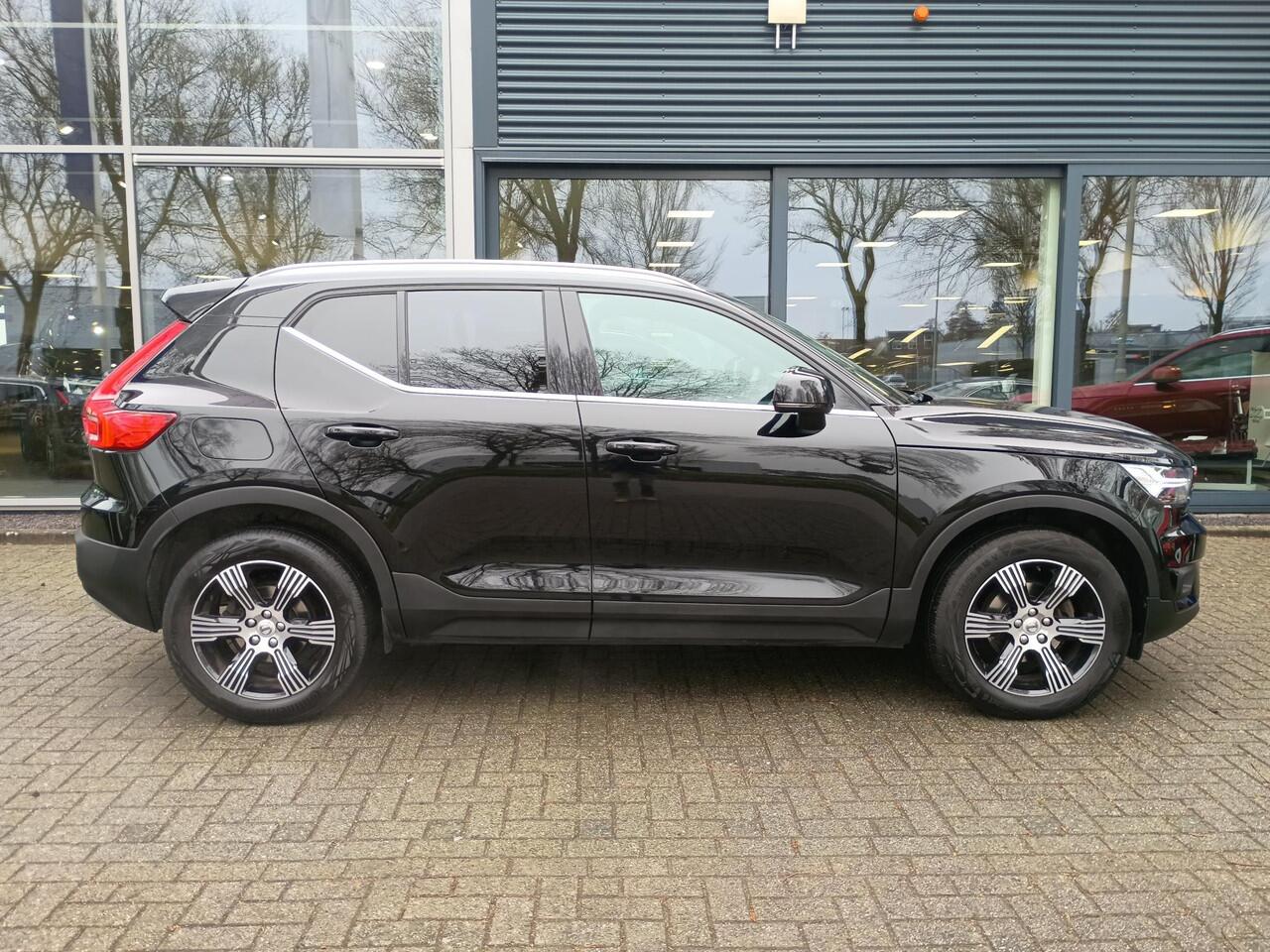 Volvo XC40 T2 Inscription | Lederen bekleding