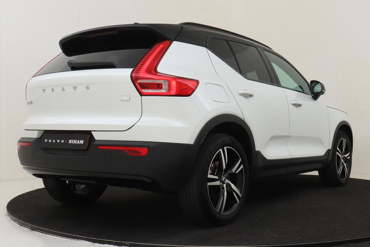 Volvo XC40 T5 RECHARGE R-DESIGN -PANO.DAK|HARMAN/KARDON|360°CAM|LEDER|BLIS|POWER-SEATS|KEYLESS|ADAP.LED