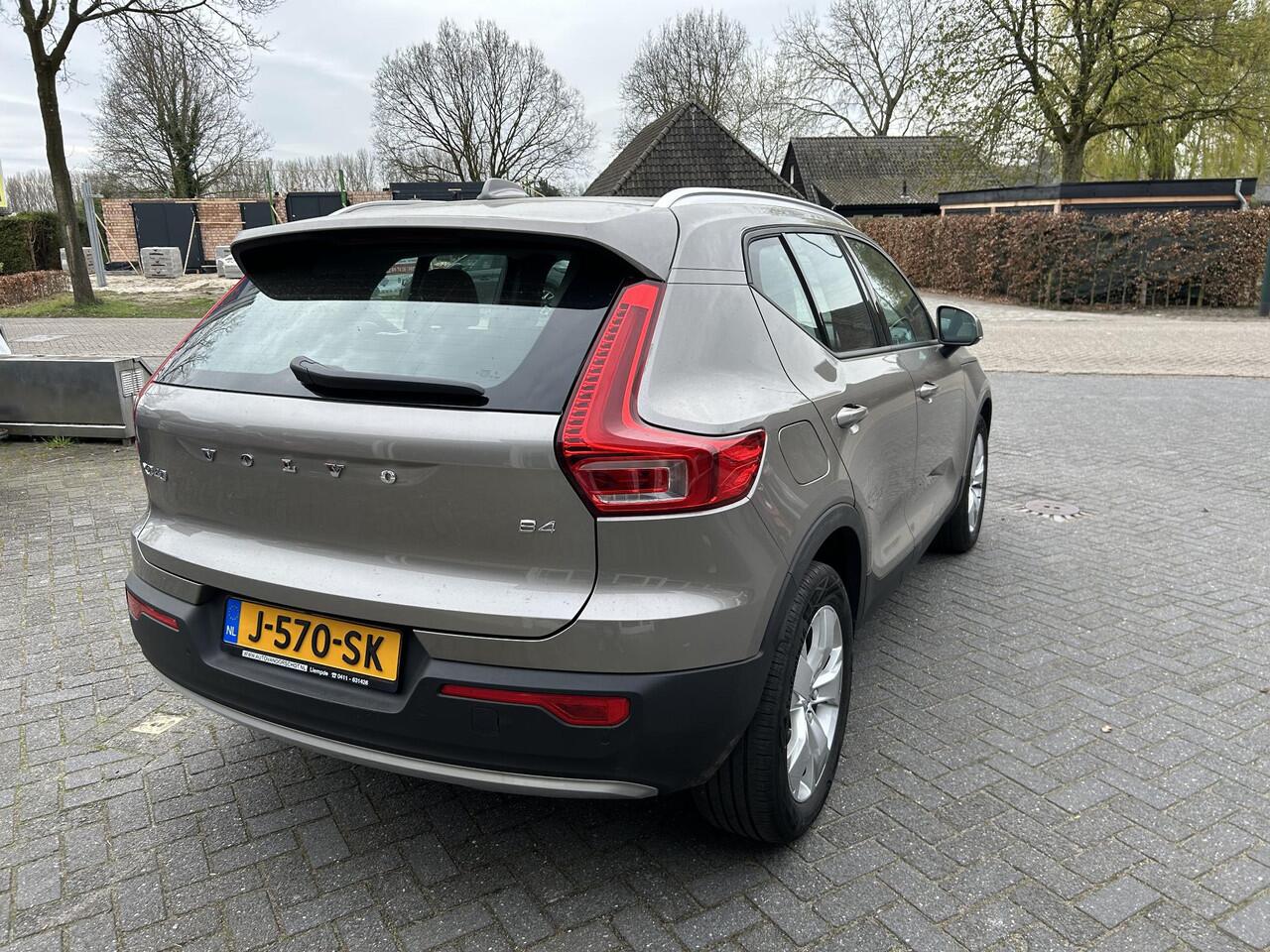 Volvo XC40 2.0 B4 Business Pro