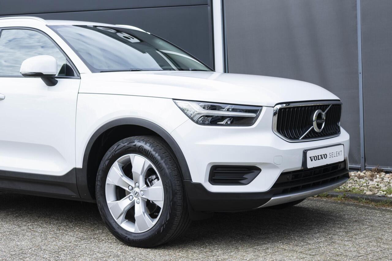 Volvo XC40 T2 Automaat Momentum | Parkeersensoren | DAB | Apple Carplay/Android Auto