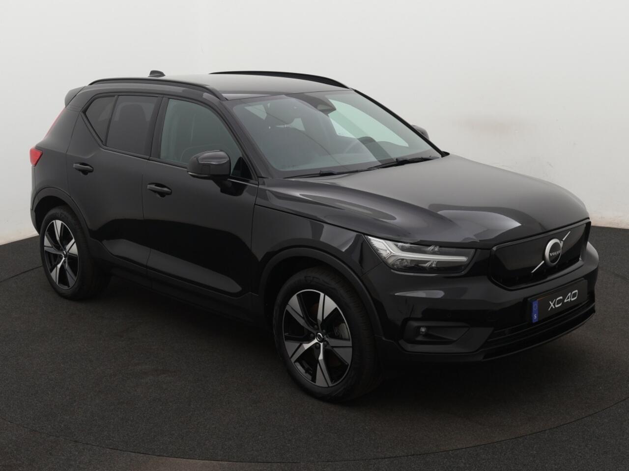 Volvo XC40 Recharge P8 AWD R-Design