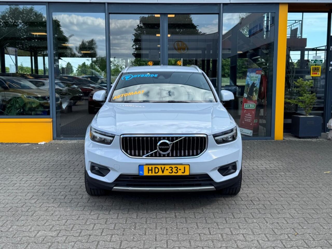 Volvo XC40 1.5 T5 Recharge Inscription - camera - navi - elec achterklep
