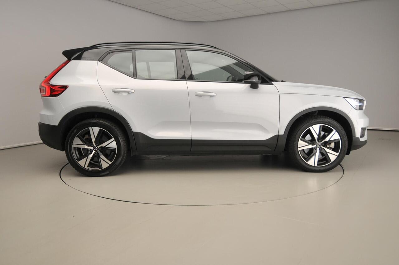 Volvo XC40 Recharge P8 AWD R-Design SoH 93,6% | Keyless | Navi | 19"