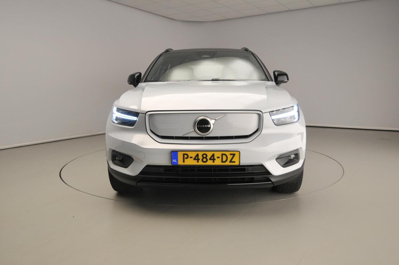 Volvo XC40 Recharge P8 AWD R-Design SoH 93,6% | Keyless | Navi | 19"