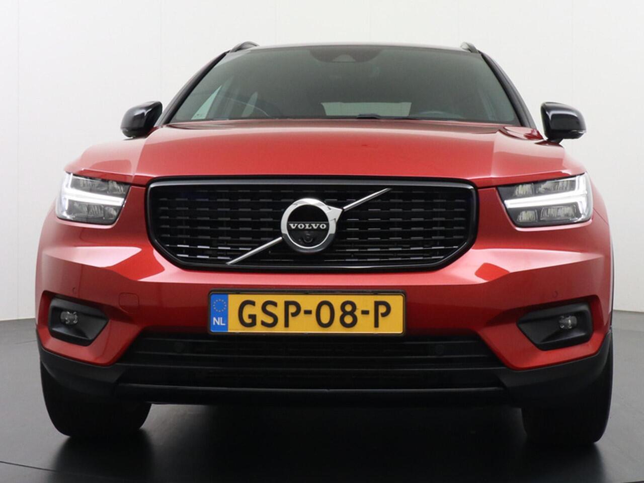 Volvo XC40 1.5 T4 Recharge R-Design AdaptiveCruise/360Camera/Trekhaak etc.