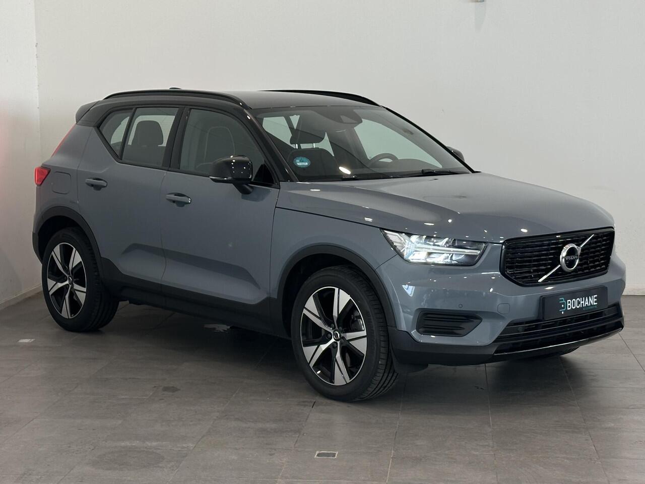 Volvo XC40 1.5 T4 Recharge R-Design | Navigatie | Climate Control | Cruise Control | Lichtmetalen velgen 18" | Apple Carplay/Android Auto | 1e eigenaar!