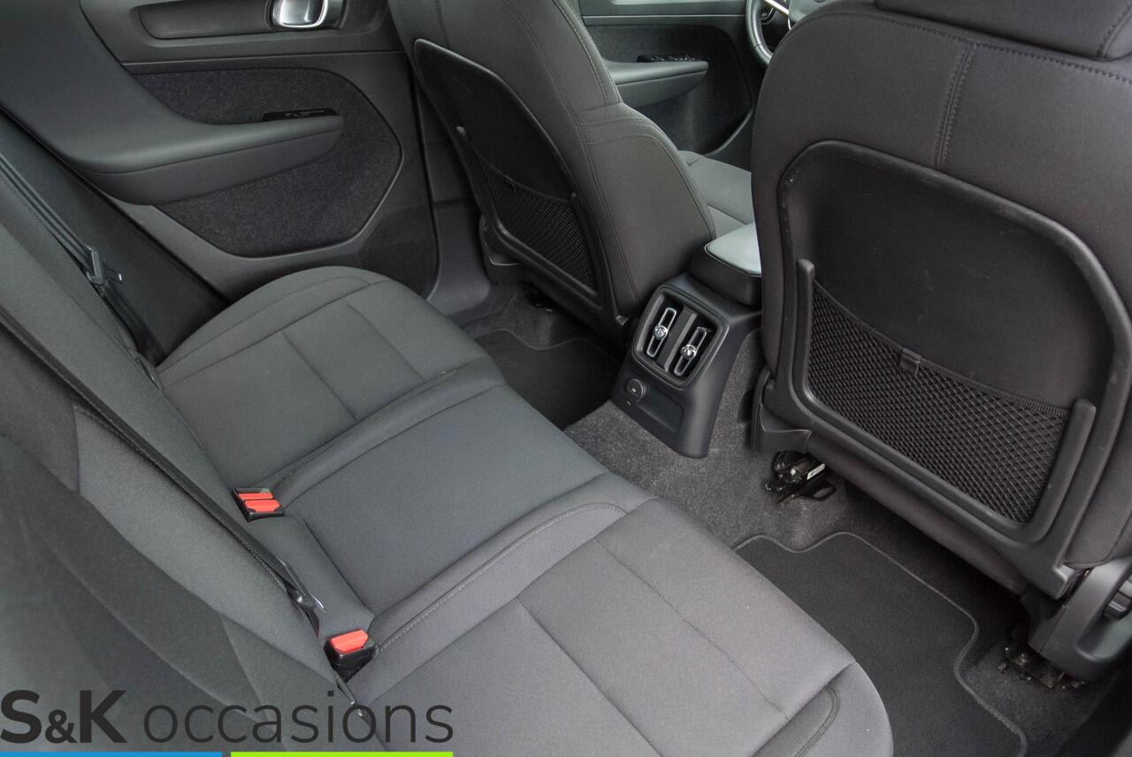 Volvo XC40 1.5 T4 Recharge BLIs 360 Trekhaak