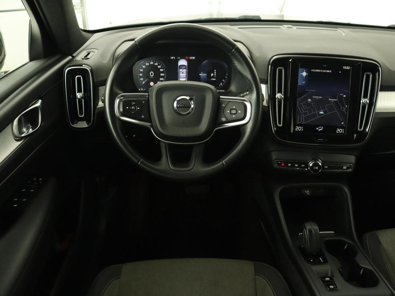 Volvo XC40 1.5 T4 Recharge Inscription Expression | Trekhaak | Carplay | Navigatie | Climate control | Parkeerhulp | Cruise control | Full LED | PHEV | Plug In