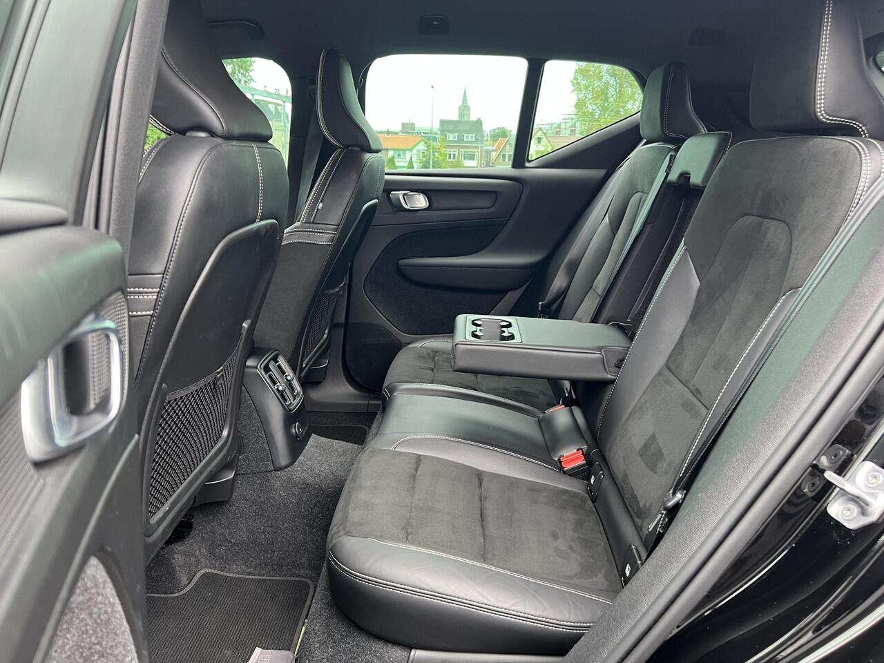 Volvo XC40 1.5 T4 Recharge R-Design Automaat, Adaptive Cruise Control, Blis, Verwarmde stoelen + Stuur, Full Led verlichting