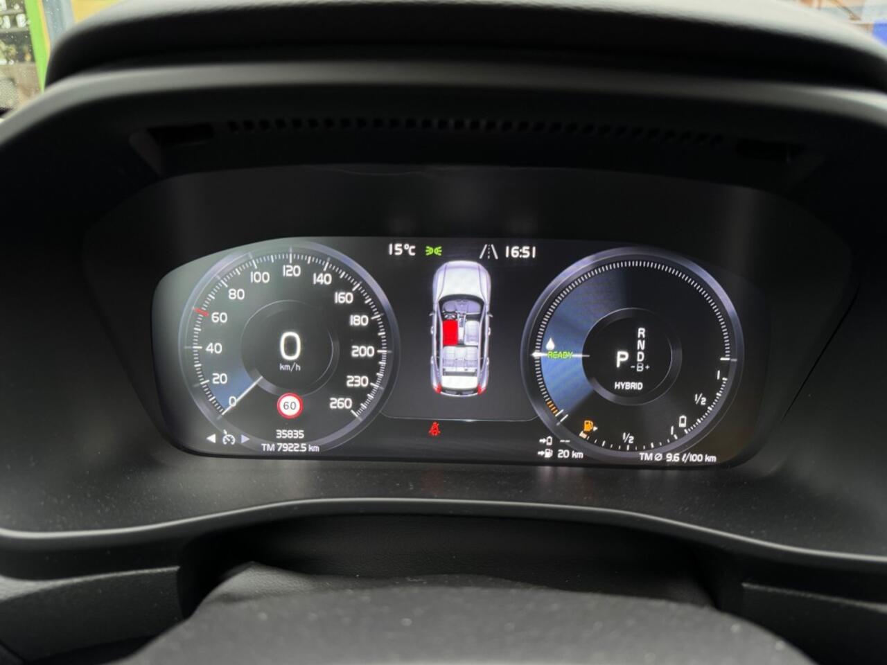 Volvo XC40 1.5 T5 Recharge Inscription - Navi - camera - electr achterklep