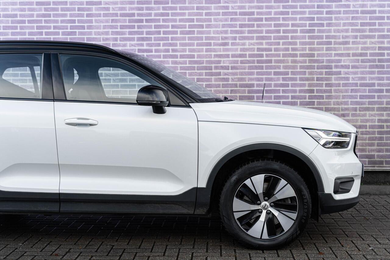 Volvo XC40 1.5 T4 Recharge R-Design Expression | Harman Kardon Audio | Stoel - / Stuurvewarming | Adaptive Cruise Control | Parkeerverwarming | Dodehoekdetectie | Parkeer Camera | Parkeer sensoren Voor + Achter | Volvo On Call |