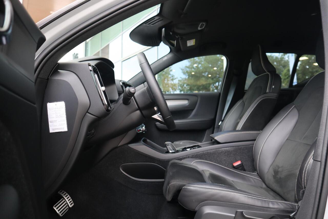 Volvo XC40 1.5 T4 Recharge R-Design | Trekhaak |