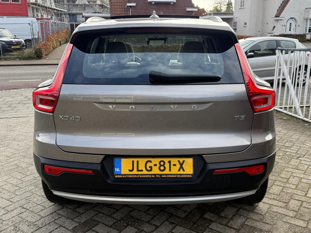 Volvo XC40 1.5 T3 163 pk Automaat