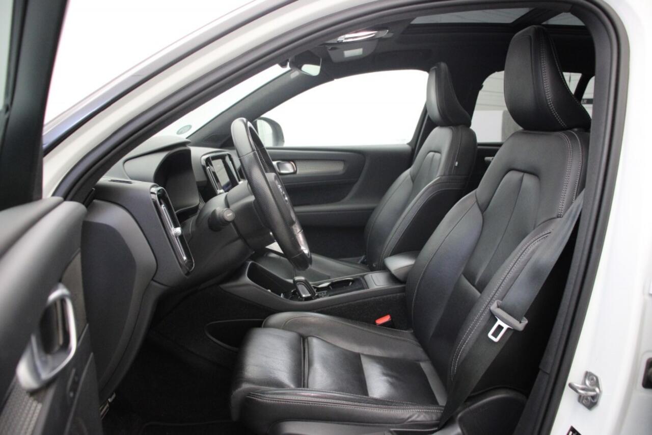 Volvo XC40 Recharge P8 AWD R-Design - Carplay, panorama, Leer, Camera, Navi, Cruise