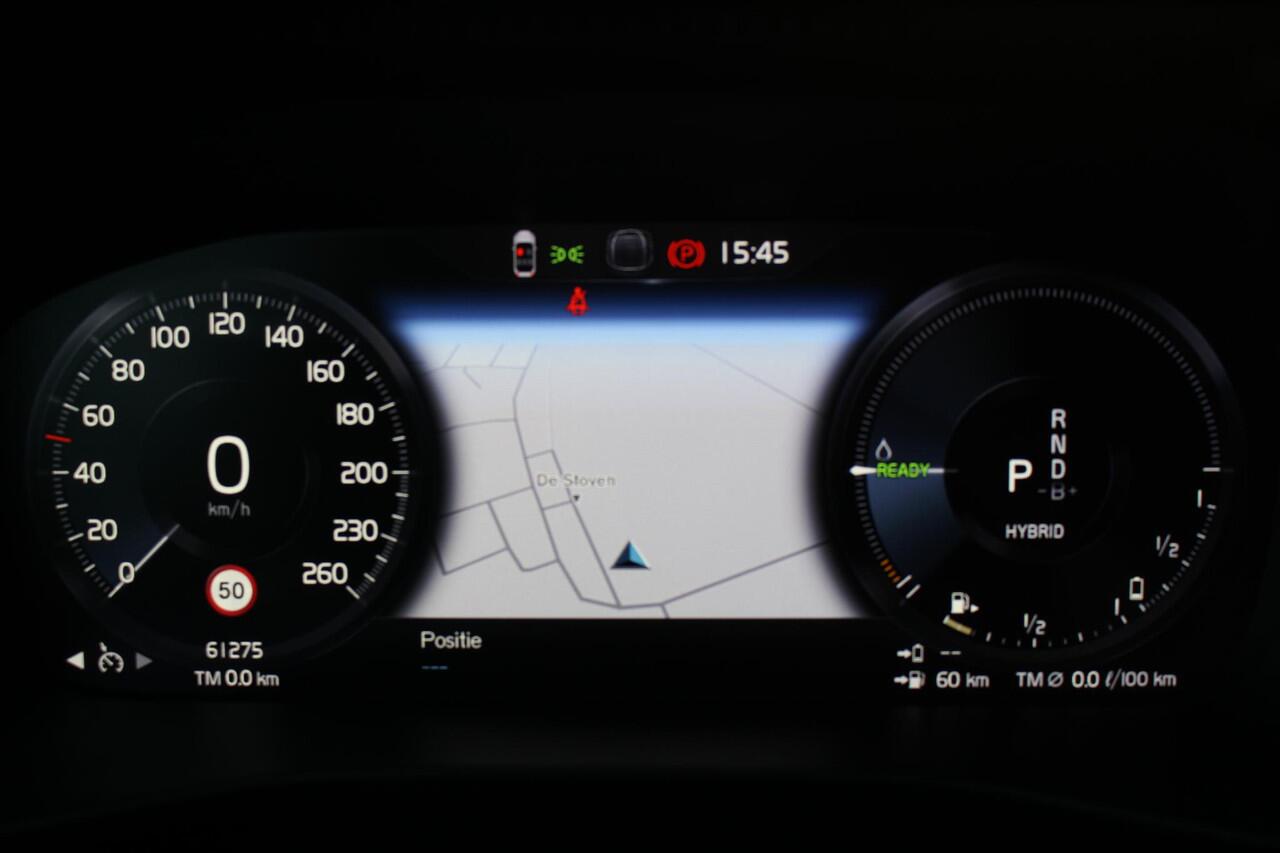 Volvo XC40 1.5 T4 Recharge R-Design Afneembare Trekhaak | Achterruitrij Camera | Automaat | All Season banden