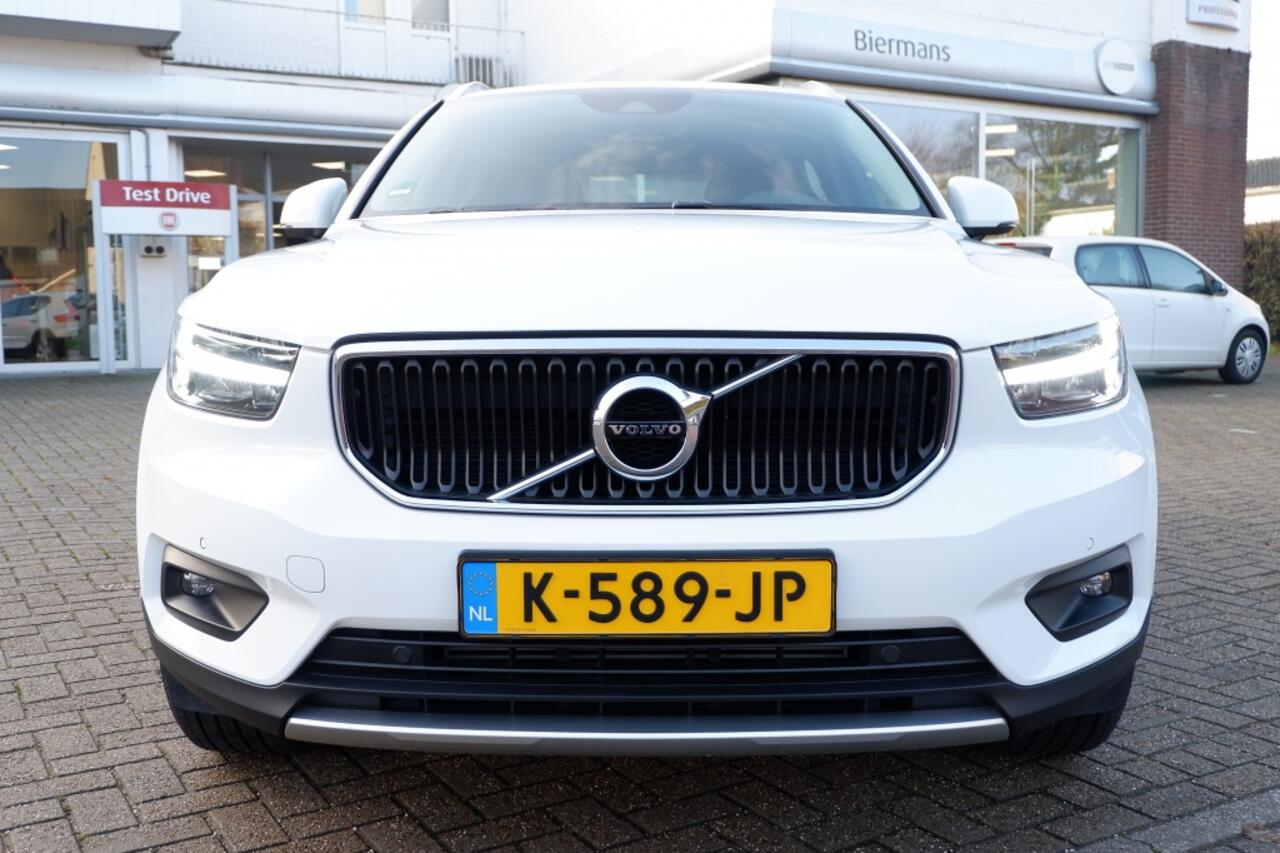 Volvo XC40 1.5 T2 Business Pro / INCL. 12 mnd BOVAG / Semi elektrische trek