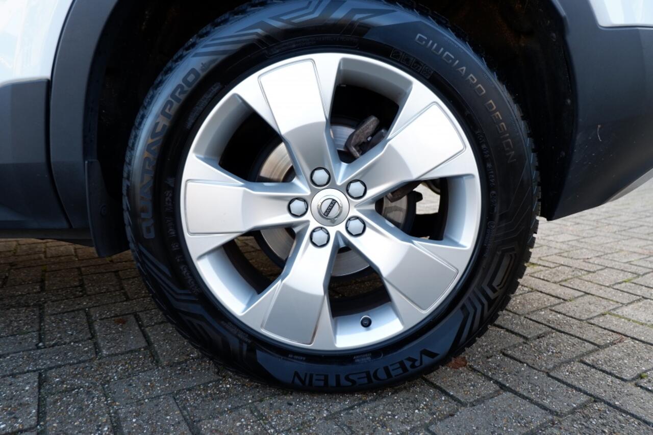 Volvo XC40 1.5 T2 Business Pro / INCL. 12 mnd BOVAG / Semi elektrische trek