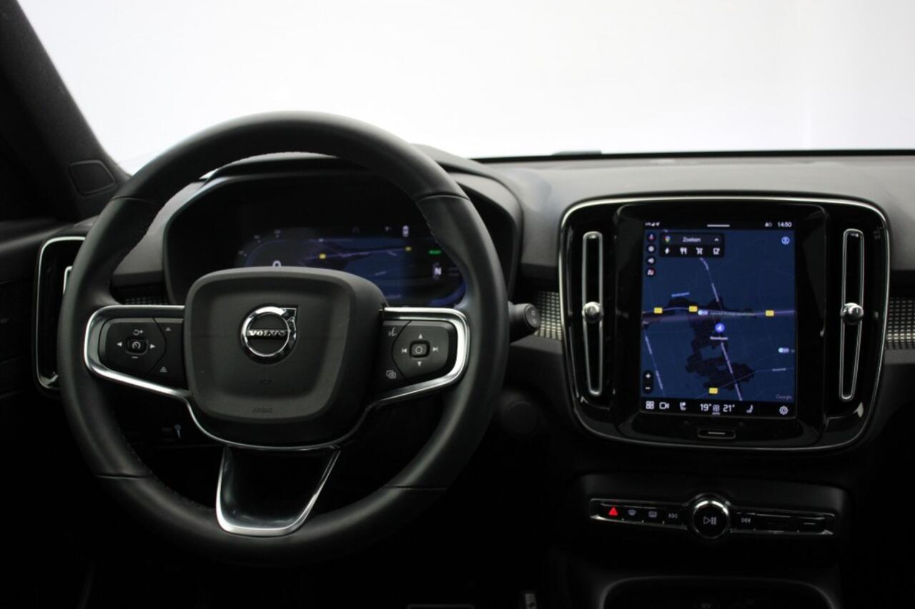 Volvo XC40 P8 Recharge Twin Pro - Carplay, Panorama, 360 Camera, Leer, Navi, Stoelverw. SOH 91%
