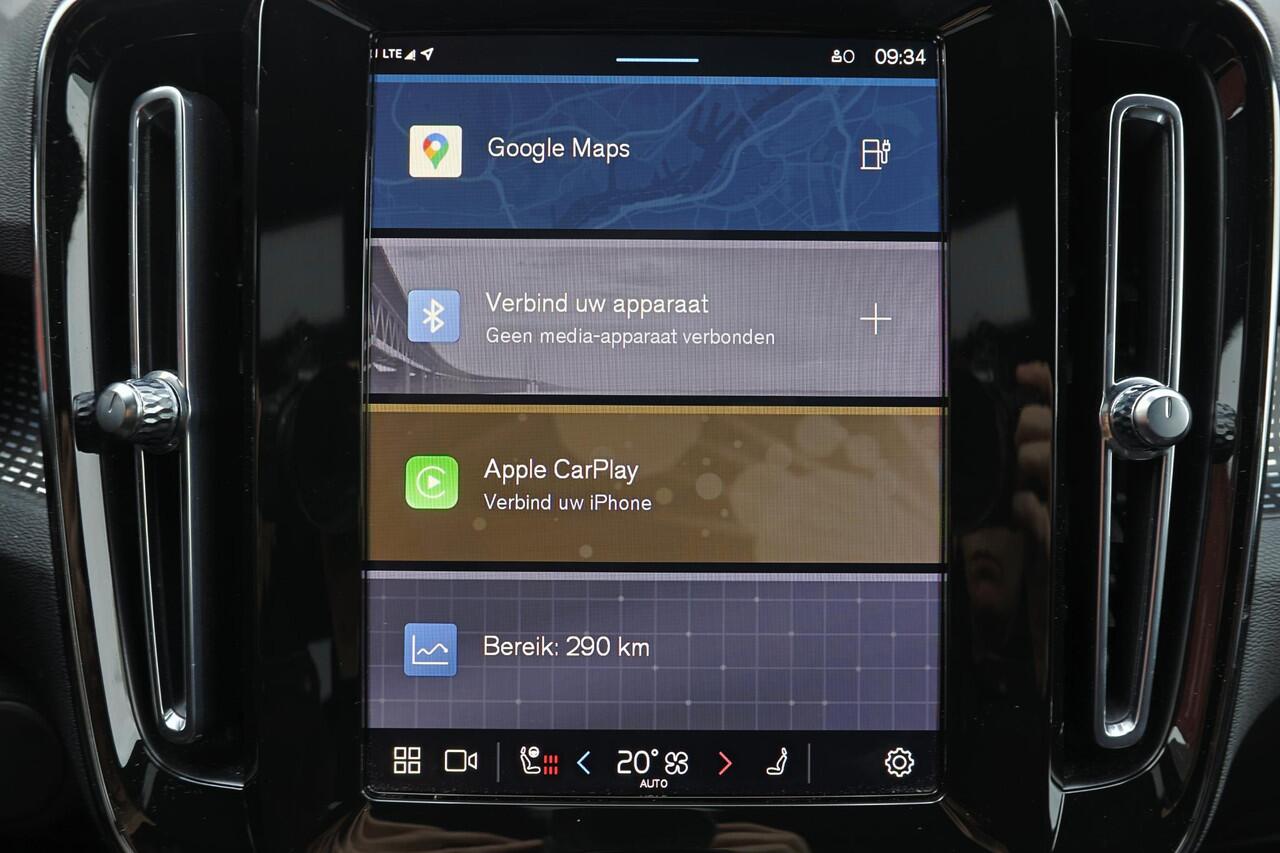 Volvo XC40 Recharge P8 AWD R-Design - IntelliSafe Assist & Surround - Parkeercamera achter - Parkeersensoren voor & achter - Verwarmde voorstoelen & stuur - Warmtepomp - 19' LMV