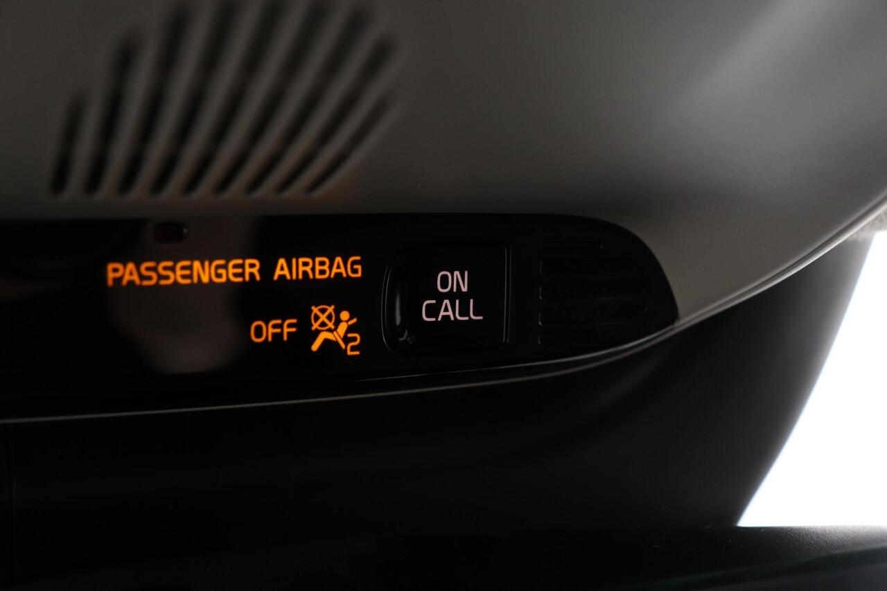 Volvo XC40 T4 Recharge R-Design Expr. | Leder | Trekhaak | BLIS | harman/kardon | Stoel+Stuurverwarming | Keyless