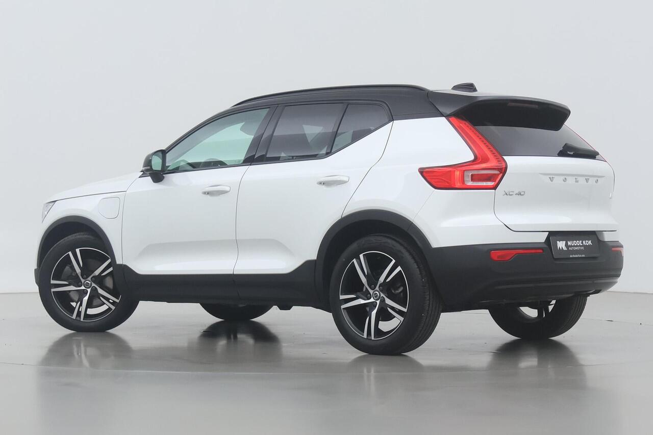 Volvo XC40 T4 Recharge R-Design Expr. | Leder | Trekhaak | BLIS | harman/kardon | Stoel+Stuurverwarming | Keyless