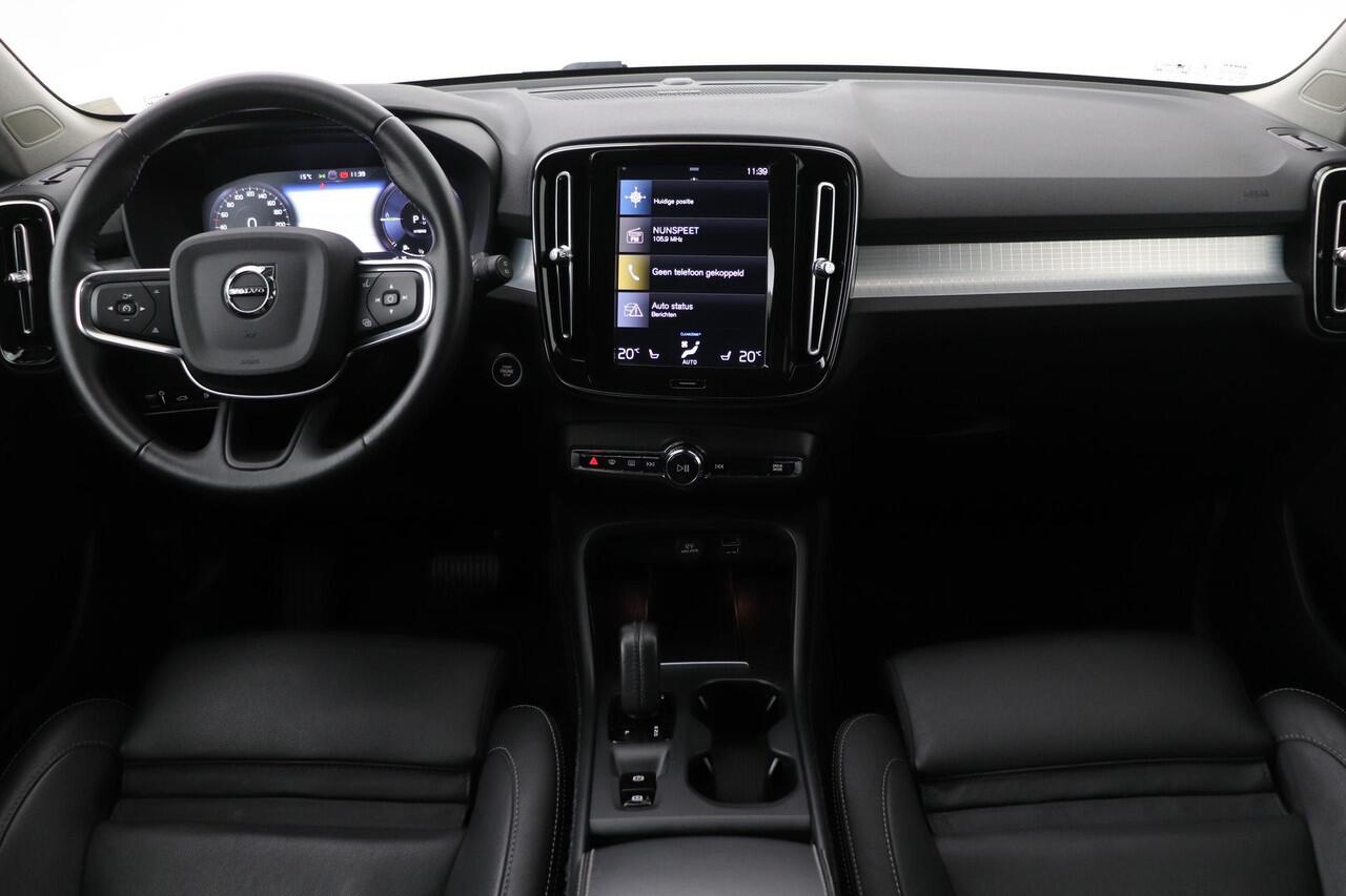 Volvo XC40 T4 Recharge R-Design Expr. | Leder | Trekhaak | BLIS | harman/kardon | Stoel+Stuurverwarming | Keyless