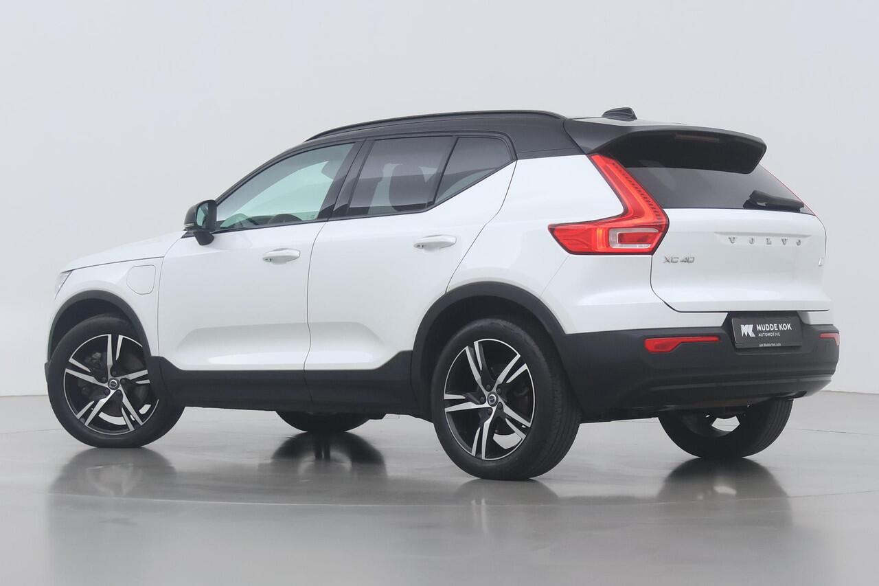 Volvo XC40 T5 Recharge R-Design | ACC | Trekhaak | BLIS | Stoel+Stuurverwarming | harman/kardon