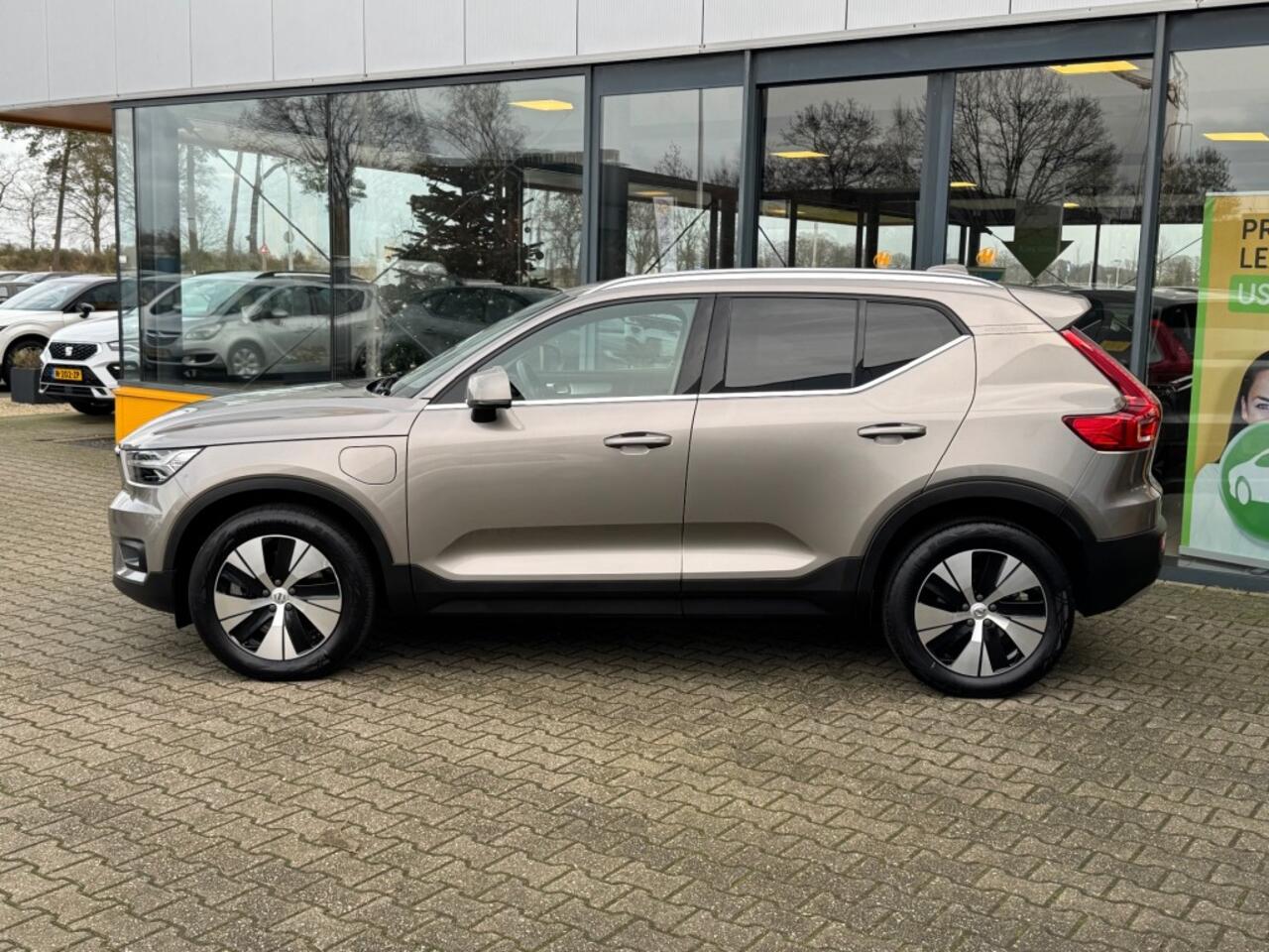 Volvo XC40 1.5 T5 Recharge Inscription - navi - carplay/android elec achterklep