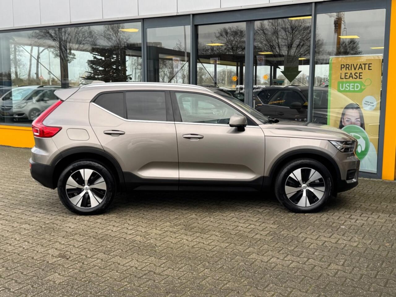 Volvo XC40 1.5 T5 Recharge Inscription - navi - carplay/android elec achterklep