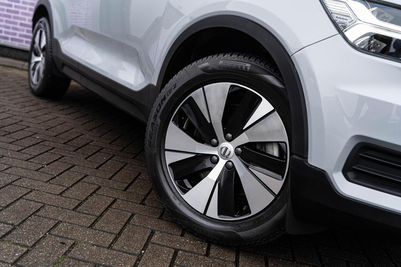 Volvo XC40 T5 Plug-in Hybrid Inscription Expression | Navigatie | Cruise Control | DAB+ radio | 2-zone climate control | Apple Carplay / Android Auto | Volvo On Call | Keyless |