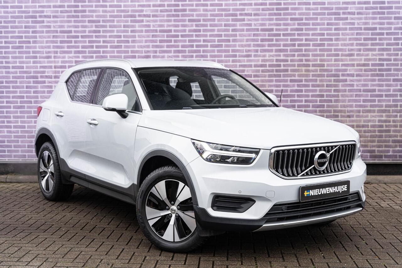 Volvo XC40 Plug-in Hybrid T5 Inscription Expression | Camera | Adaptive Cruise Control | DAB | Climate control | Parkeersensoren Voor + Achter | Carplay | Volvo On Call |